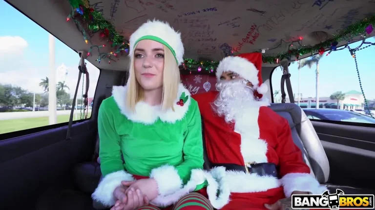 Maddie Winters Xmas Special With A Sexy Elf