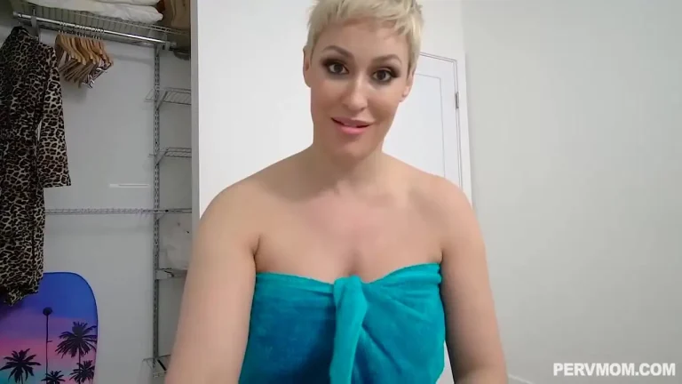 Getting The Talk And Giving The Cock with Ryan Keely PervMom